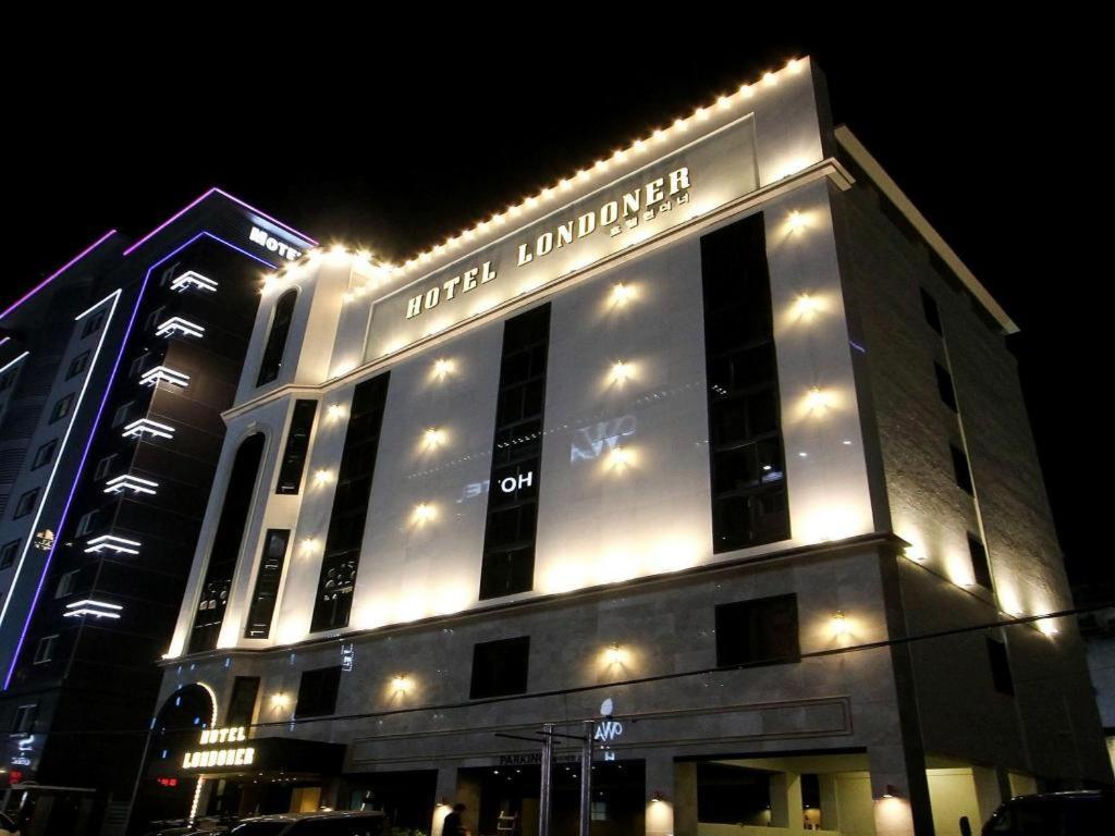 Londoner Hotel Busan Esterno foto