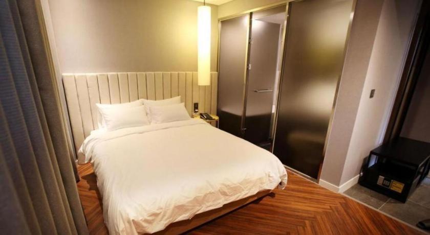 Londoner Hotel Busan Esterno foto