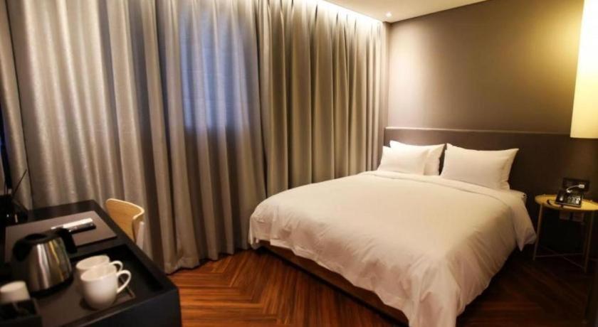 Londoner Hotel Busan Esterno foto